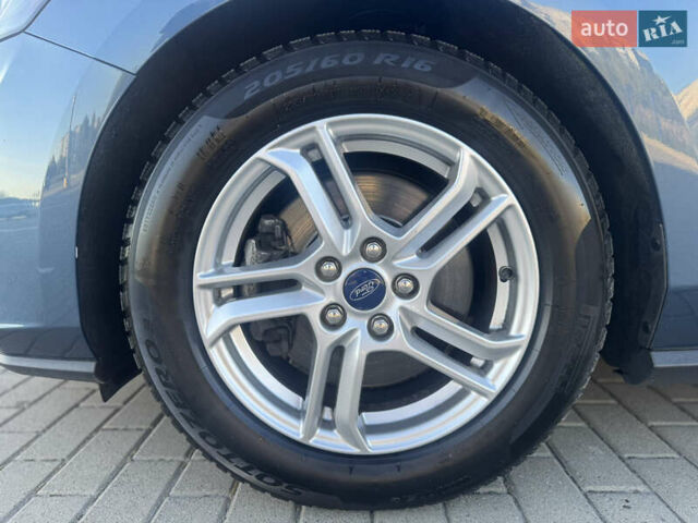 Синій Форд Фокус, об'ємом двигуна 1.5 л та пробігом 130 тис. км за 14800 $, фото 18 на Automoto.ua