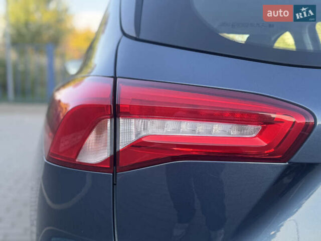 Синий Форд Фокус, объемом двигателя 1.5 л и пробегом 138 тыс. км за 14800 $, фото 30 на Automoto.ua