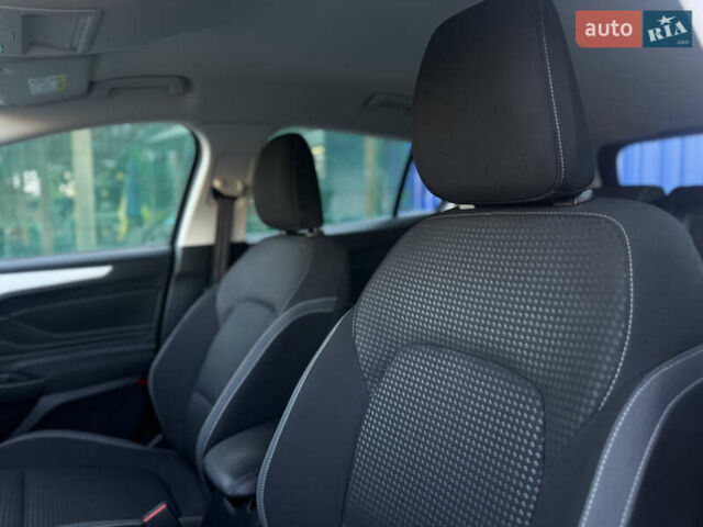 Синий Форд Фокус, объемом двигателя 1.5 л и пробегом 138 тыс. км за 14800 $, фото 45 на Automoto.ua