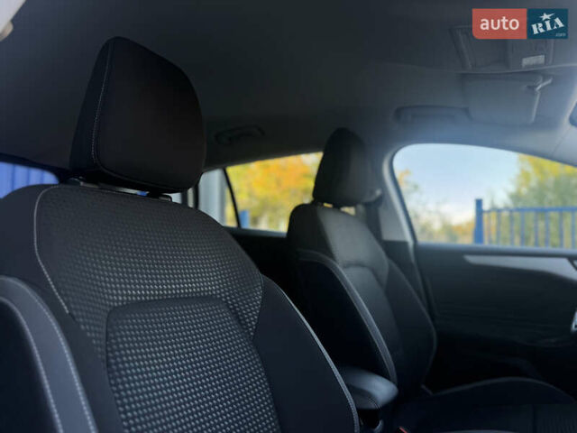 Синий Форд Фокус, объемом двигателя 1.5 л и пробегом 138 тыс. км за 14800 $, фото 70 на Automoto.ua