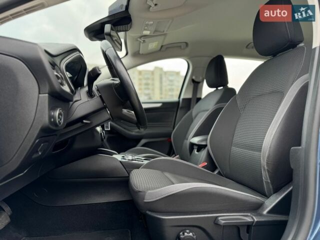 Синий Форд Фокус, объемом двигателя 1.6 л и пробегом 130 тыс. км за 14700 $, фото 38 на Automoto.ua