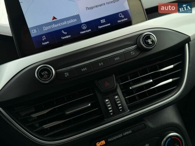 Синий Форд Фокус, объемом двигателя 1.6 л и пробегом 130 тыс. км за 14700 $, фото 51 на Automoto.ua