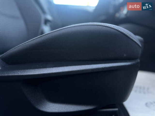 Синий Форд Фокус, объемом двигателя 1.5 л и пробегом 138 тыс. км за 14800 $, фото 72 на Automoto.ua