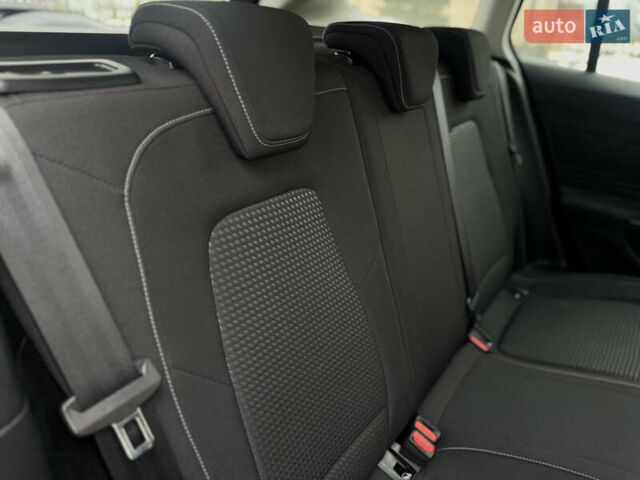 Синий Форд Фокус, объемом двигателя 1.6 л и пробегом 130 тыс. км за 14700 $, фото 68 на Automoto.ua