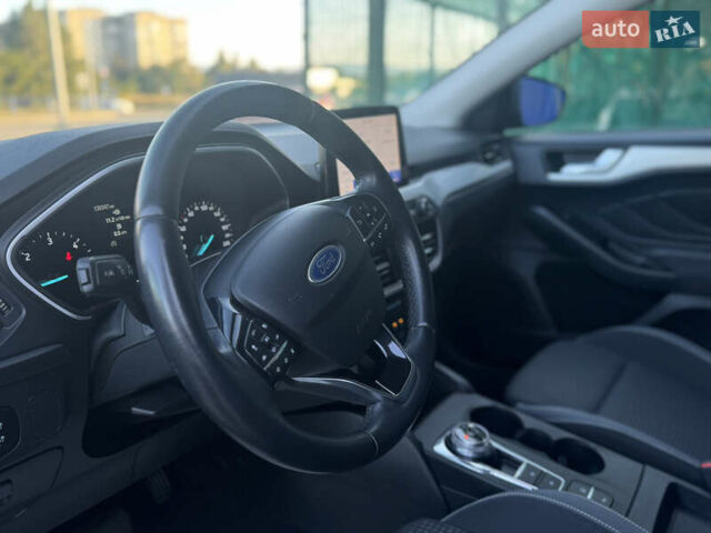 Синий Форд Фокус, объемом двигателя 1.5 л и пробегом 138 тыс. км за 14800 $, фото 44 на Automoto.ua