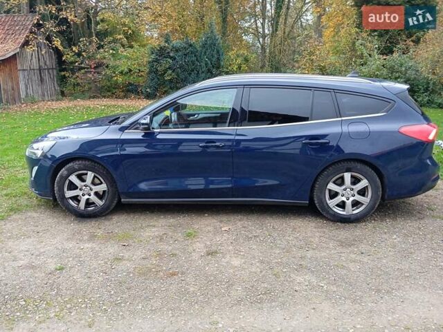 Синій Форд Фокус, об'ємом двигуна 1.5 л та пробігом 283 тис. км за 15169 $, фото 1 на Automoto.ua