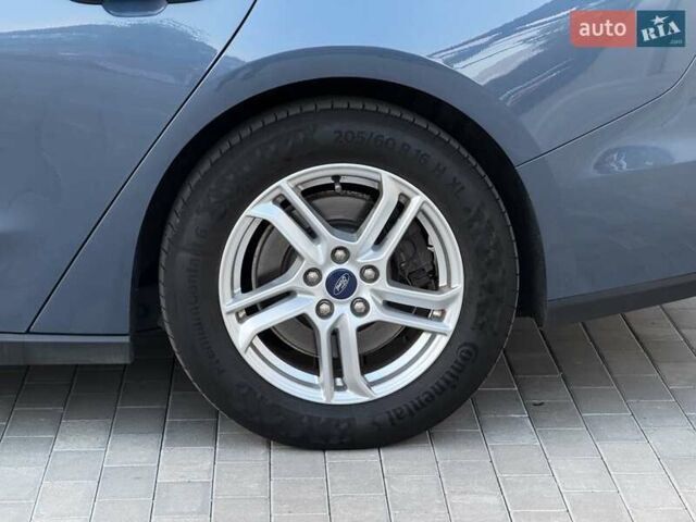 Синій Форд Фокус, об'ємом двигуна 1.5 л та пробігом 184 тис. км за 15500 $, фото 17 на Automoto.ua