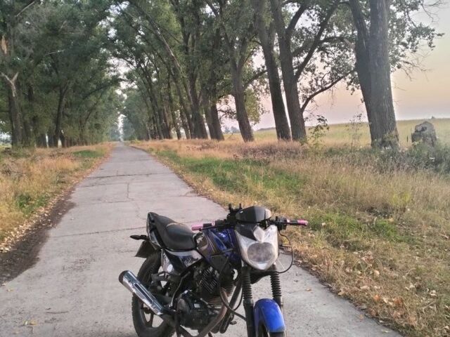 Форд Фокус 2021 в Броварах на Automoto.ua Синий Форд Фокус, объемом двигателя 1.5 л и пробегом 8 тыс. км за 476 $, фото 1 на Automoto.ua