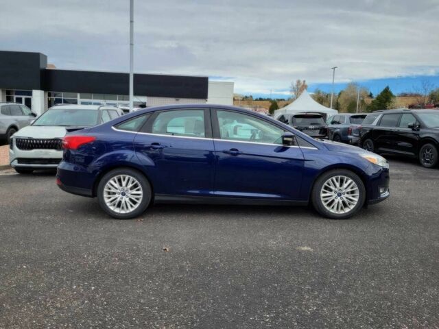 Синий Форд Фокус, объемом двигателя 2 л и пробегом 69 тыс. км за 8200 $, фото 3 на Automoto.ua