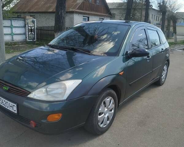 Зеленый Форд Фокус, объемом двигателя 1.4 л и пробегом 46 тыс. км за 3000 $, фото 7 на Automoto.ua