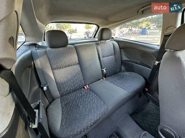 Зеленый Форд Фокус, объемом двигателя 1.6 л и пробегом 180 тыс. км за 3200 $, фото 16 на Automoto.ua