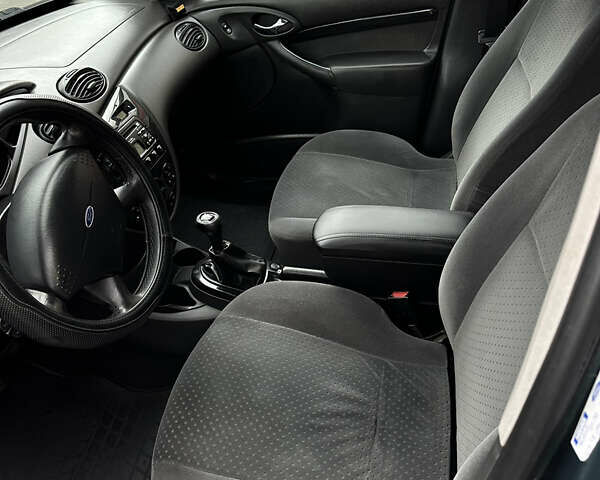 Зеленый Форд Фокус, объемом двигателя 1.6 л и пробегом 222 тыс. км за 3700 $, фото 3 на Automoto.ua