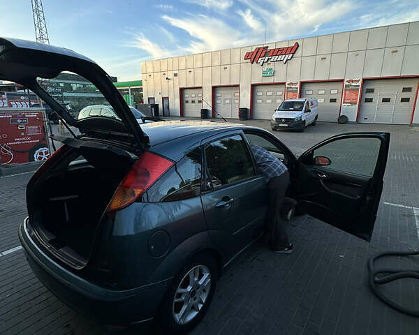 Зеленый Форд Фокус, объемом двигателя 1.6 л и пробегом 222 тыс. км за 3700 $, фото 2 на Automoto.ua