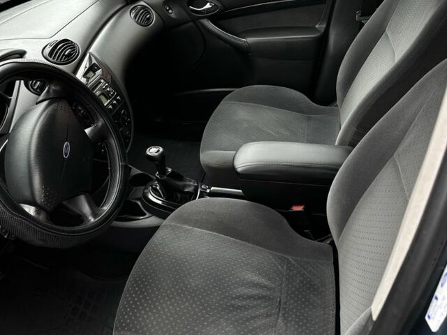 Зелений Форд Фокус, об'ємом двигуна 1.6 л та пробігом 222 тис. км за 3000 $, фото 5 на Automoto.ua