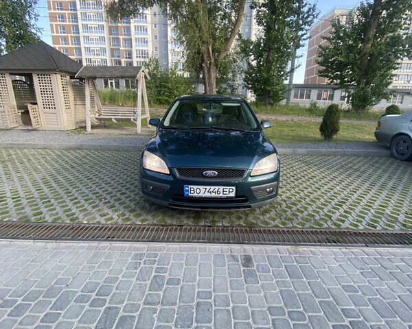 Зеленый Форд Фокус, объемом двигателя 1.6 л и пробегом 290 тыс. км за 4000 $, фото 2 на Automoto.ua