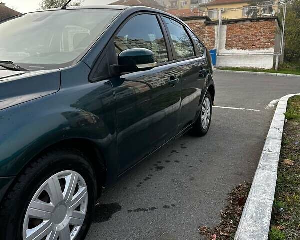 Зелений Форд Фокус, об'ємом двигуна 1.6 л та пробігом 195 тис. км за 4400 $, фото 3 на Automoto.ua