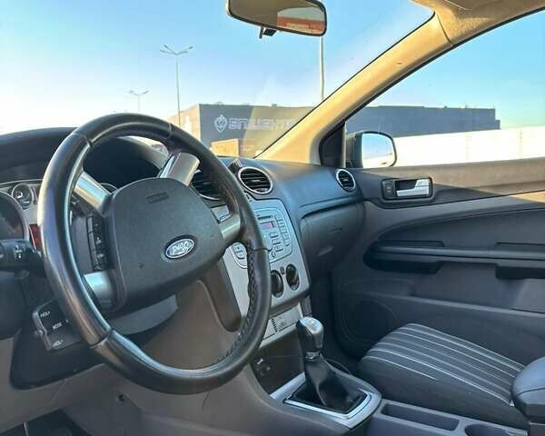 Зелений Форд Фокус, об'ємом двигуна 1.6 л та пробігом 260 тис. км за 4800 $, фото 6 на Automoto.ua