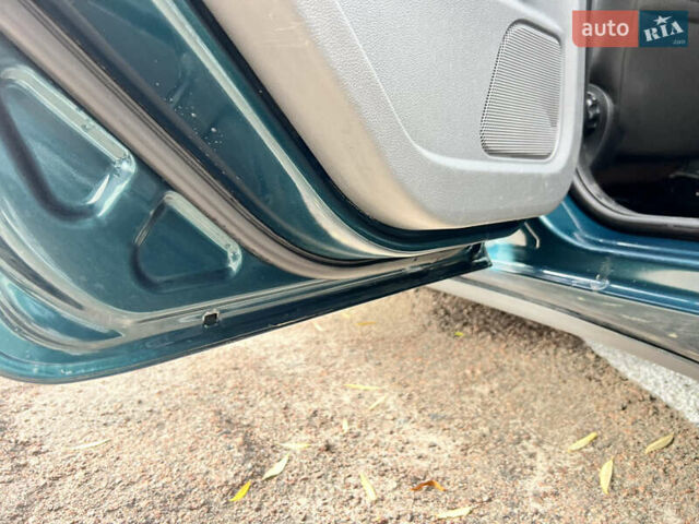 Зелений Форд Фокус, об'ємом двигуна 1.6 л та пробігом 241 тис. км за 5000 $, фото 14 на Automoto.ua