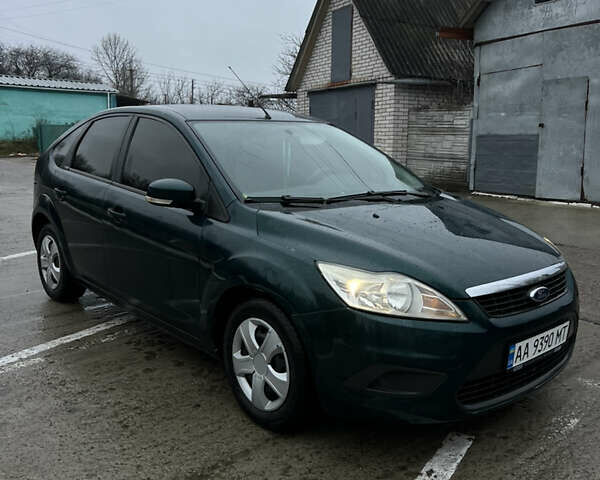 Зеленый Форд Фокус, объемом двигателя 1.6 л и пробегом 241 тыс. км за 4850 $, фото 2 на Automoto.ua