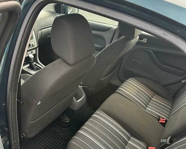 Зелений Форд Фокус, об'ємом двигуна 1.6 л та пробігом 195 тис. км за 4400 $, фото 8 на Automoto.ua