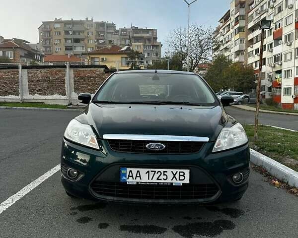 Зелений Форд Фокус, об'ємом двигуна 1.6 л та пробігом 200 тис. км за 4000 $, фото 3 на Automoto.ua