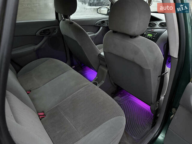 Зеленый Форд Фокус, объемом двигателя 2.01 л и пробегом 114 тыс. км за 1850 $, фото 7 на Automoto.ua