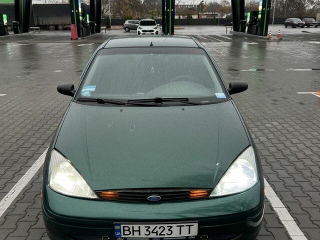 Зеленый Форд Фокус, объемом двигателя 2 л и пробегом 350 тыс. км за 2800 $, фото 1 на Automoto.ua