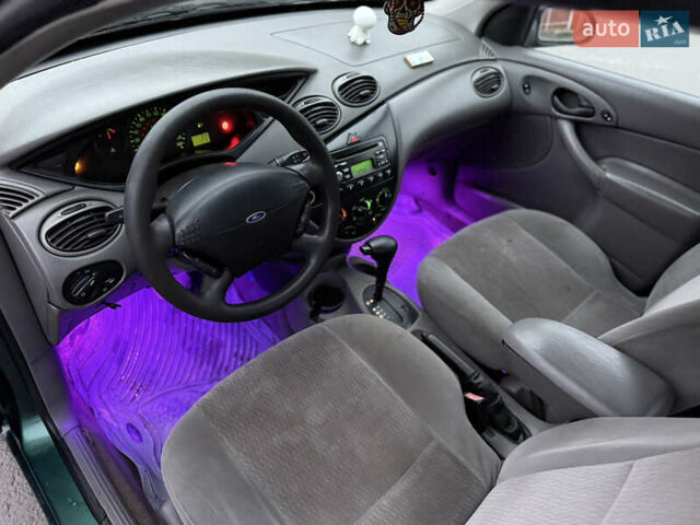 Зеленый Форд Фокус, объемом двигателя 2.01 л и пробегом 114 тыс. км за 1850 $, фото 5 на Automoto.ua