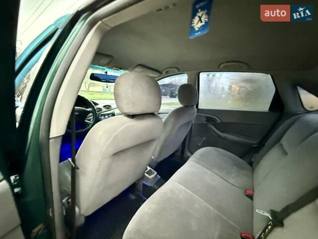 Зеленый Форд Фокус, объемом двигателя 2 л и пробегом 350 тыс. км за 2999 $, фото 62 на Automoto.ua