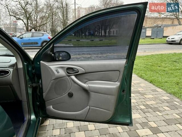 Зеленый Форд Фокус, объемом двигателя 2 л и пробегом 350 тыс. км за 2999 $, фото 42 на Automoto.ua