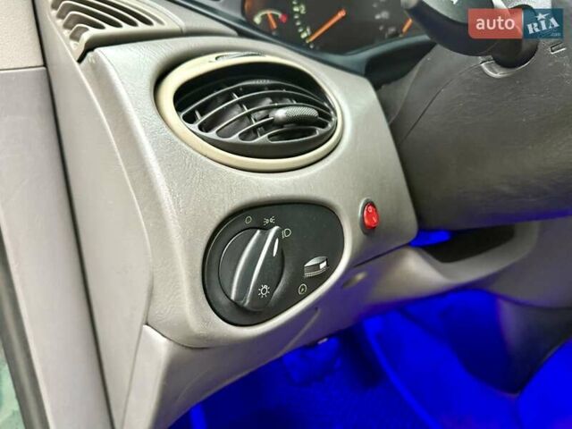 Зеленый Форд Фокус, объемом двигателя 2 л и пробегом 350 тыс. км за 2999 $, фото 39 на Automoto.ua