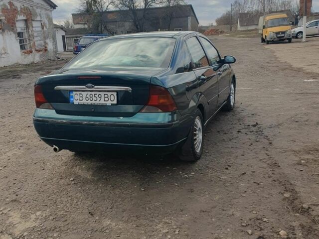 Зеленый Форд Фокус, объемом двигателя 1.8 л и пробегом 300 тыс. км за 3000 $, фото 1 на Automoto.ua