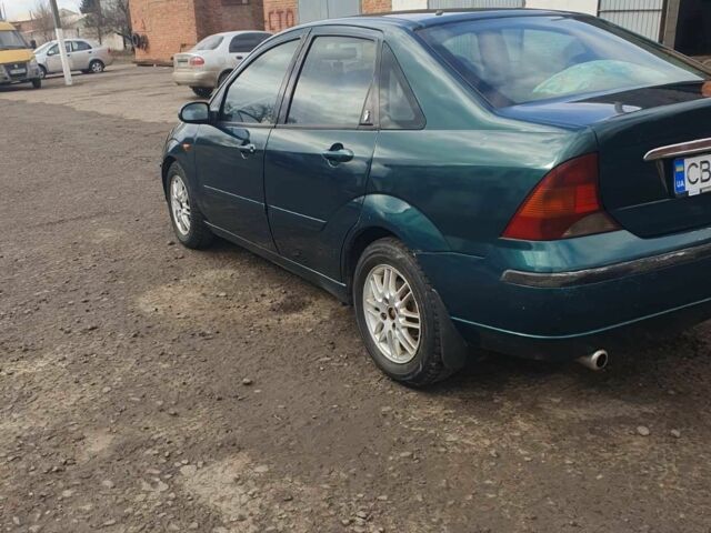 Зеленый Форд Фокус, объемом двигателя 1.8 л и пробегом 300 тыс. км за 3000 $, фото 2 на Automoto.ua