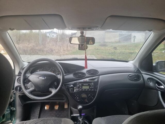 Зелений Форд Фокус, об'ємом двигуна 0 л та пробігом 246 тис. км за 1800 $, фото 4 на Automoto.ua