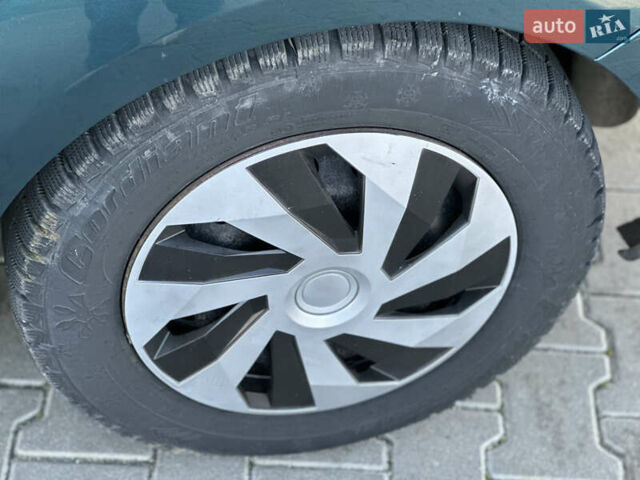 Зеленый Форд Фокус, объемом двигателя 1.6 л и пробегом 351 тыс. км за 2599 $, фото 5 на Automoto.ua