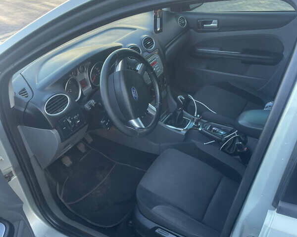 Форд Фокус 2008 у Миколаєві на Automoto.ua Зелений Форд Фокус, об'ємом двигуна 1.6 л та пробігом 300 тис. км за 5200 $, фото 6 на Automoto.ua
