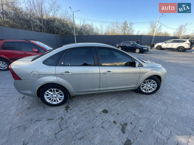Форд Фокус 2008 у Миколаєві на Automoto.ua Зелений Форд Фокус, об'ємом двигуна 1.6 л та пробігом 300 тис. км за 5200 $, фото 16 на Automoto.ua