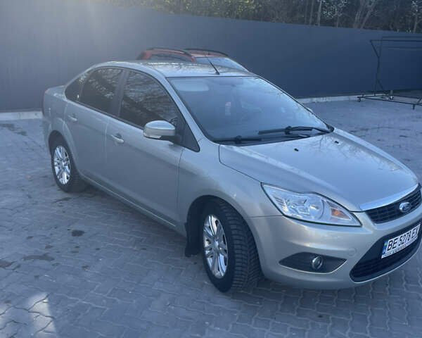 Форд Фокус 2008 у Миколаєві на Automoto.ua Зелений Форд Фокус, об'ємом двигуна 1.6 л та пробігом 300 тис. км за 5200 $, фото 2 на Automoto.ua