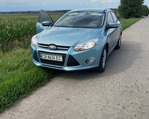 Зеленый Форд Фокус, объемом двигателя 2 л и пробегом 325 тыс. км за 7700 $, фото 3 на Automoto.ua