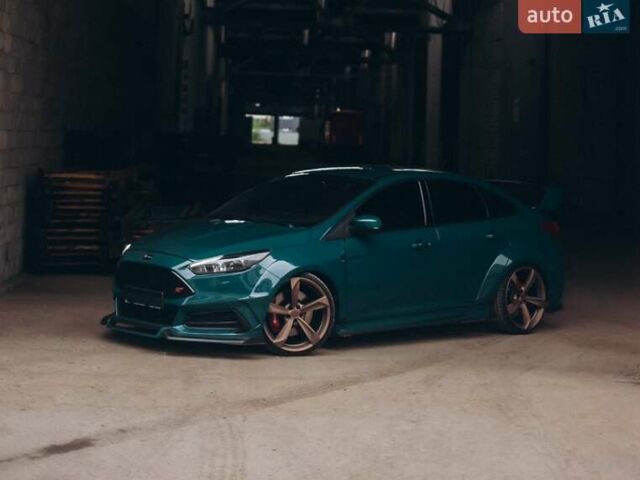 Зеленый Форд Фокус, объемом двигателя 2.01 л и пробегом 92 тыс. км за 15999 $, фото 6 на Automoto.ua