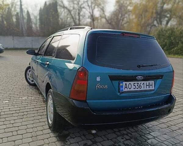 Зеленый Форд Фокус, объемом двигателя 1.75 л и пробегом 250 тыс. км за 2150 $, фото 9 на Automoto.ua