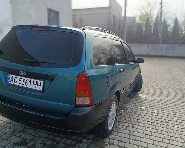 Зеленый Форд Фокус, объемом двигателя 1.75 л и пробегом 250 тыс. км за 2150 $, фото 5 на Automoto.ua