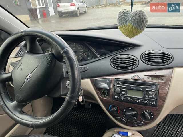 Зеленый Форд Фокус, объемом двигателя 0 л и пробегом 330 тыс. км за 2900 $, фото 5 на Automoto.ua