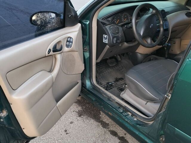 Зелений Форд Фокус, об'ємом двигуна 2 л та пробігом 193 тис. км за 2750 $, фото 3 на Automoto.ua