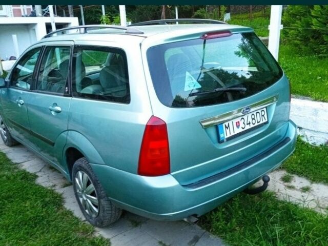 Зеленый Форд Фокус, объемом двигателя 1.6 л и пробегом 250 тыс. км за 1300 $, фото 2 на Automoto.ua