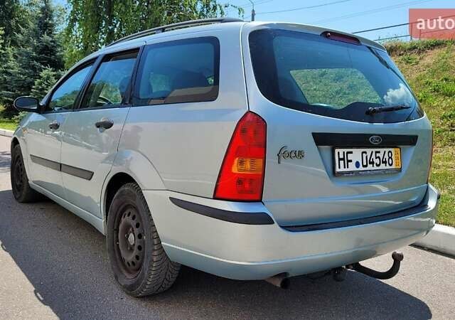 Зеленый Форд Фокус, объемом двигателя 1.6 л и пробегом 205 тыс. км за 3500 $, фото 2 на Automoto.ua