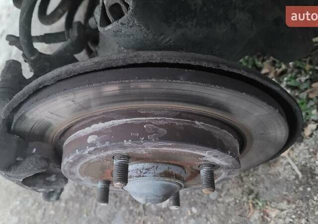 Зеленый Форд Фокус, объемом двигателя 1.6 л и пробегом 205 тыс. км за 3500 $, фото 10 на Automoto.ua