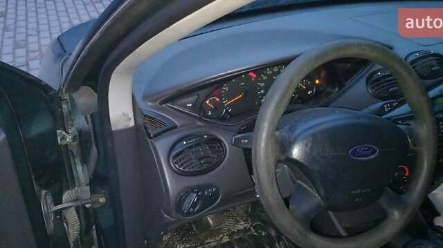 Зеленый Форд Фокус, объемом двигателя 1.8 л и пробегом 320 тыс. км за 2300 $, фото 9 на Automoto.ua
