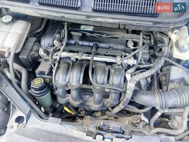 Зеленый Форд Фокус, объемом двигателя 1.6 л и пробегом 480 тыс. км за 3700 $, фото 6 на Automoto.ua