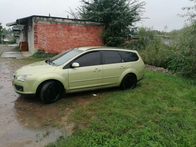 Зеленый Форд Фокус, объемом двигателя 1.6 л и пробегом 400 тыс. км за 4200 $, фото 7 на Automoto.ua